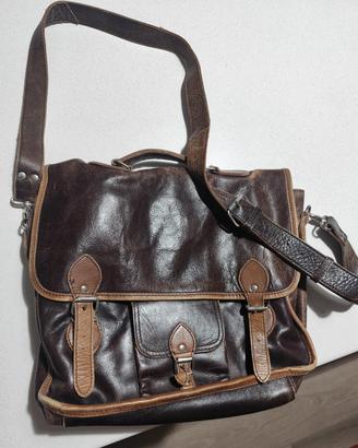 borsa di pelle a tracolla 