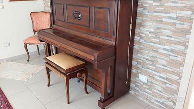 Pianoforte antico vintage