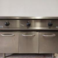 Cucina professionale 3 fuochi