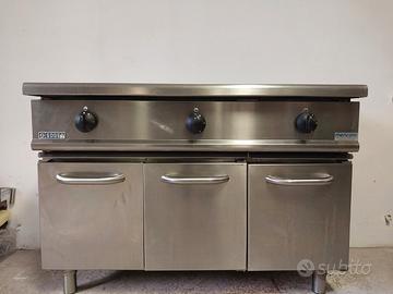 Cucina professionale 3 fuochi