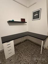 Scrivania angolare Ikea con cassettiera ALEX