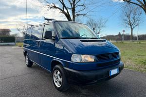 Volkswagen Transporter 2.5 TDI 88CV Furgone
