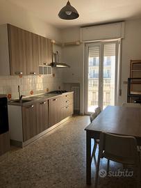 Bivani arredato in via Amendola 61 Bari