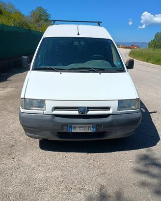 Peugeot expert