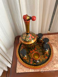 servizio da liquore in legno dipinto a mano