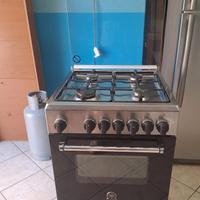 cucina a gas 4 fuochi LA GERMANIA forno elettrico