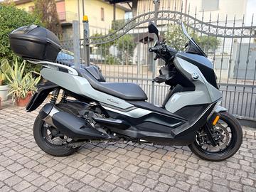 Scooter BMW 400 GT