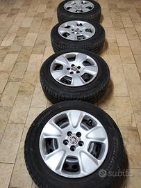 Cerchi+Gomme 195/65R15 91H