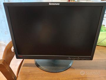monitor Lenovo