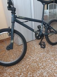Bmx x trik 20
