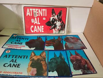 CARTELLI ATTENTI AL CANE