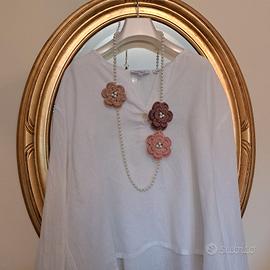 PRENOTATA collana con perle e fiori all'uncinetto 