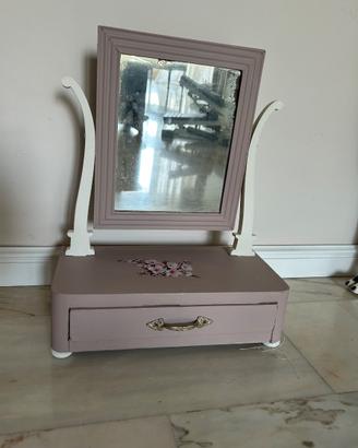 Piccola specchiera shabby