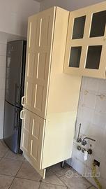 Dispensa mobile a colonna per cucina