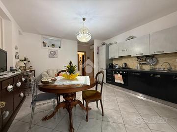 3 LOCALI A ASCOLI PICENO