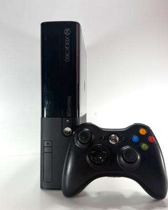Console Xbox 360 slim con controller 3 giochi cavi