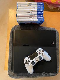 PlayStation 4  500Gb con vari Giochi