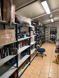 Magazzino officina