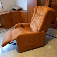 Poltrona relax elettrica reclinabile