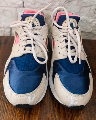 Nike Air Huarache Run 38.5