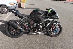 Kawasaki ninja zx10 r 