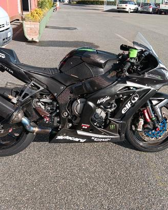 Kawasaki ninja zx10 r 