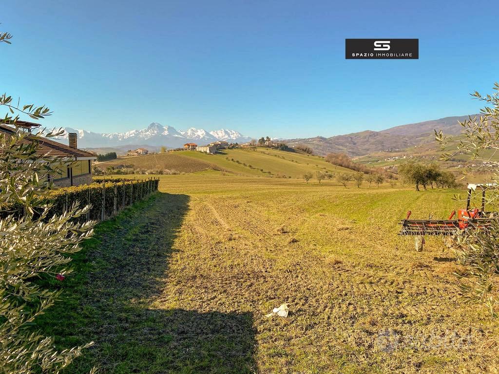 Terreno di 267100 m² a Campli - Vista 6