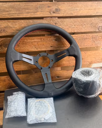 Volante in pelle con mozzo