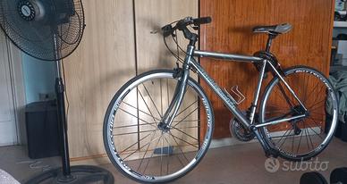 bici bottecchia ruote corsa ibrida