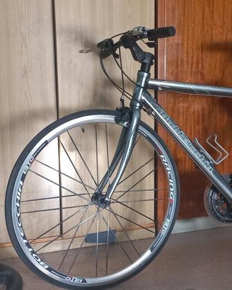 bici bottecchia ruote corsa ibrida
