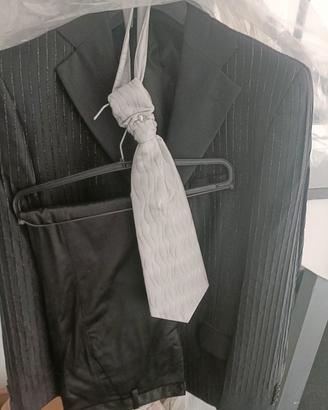 abito uomo35€