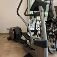 Ellittica Tecnogym Syncro Excite 700