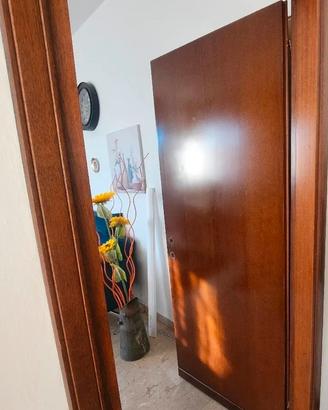 porta marrone