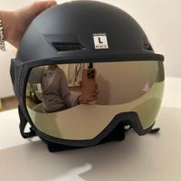 Casco da sci con visiera