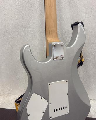 YAMAHA PACIFICA