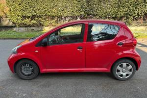 Toyota Aygo 1.0 12V VVT-i 5 porte benzina