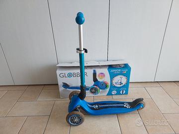 Monopattino Globber blu