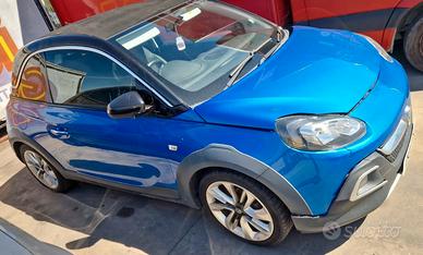 Opel Adam anno 2015 benzina per ricambi (2a)