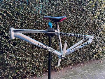 Macmahone Dirt Jump 26