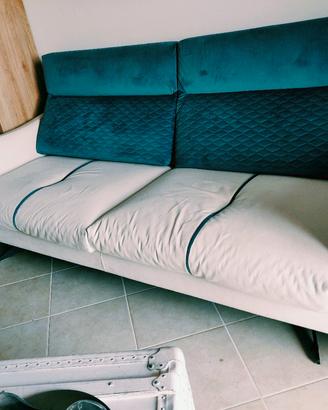 Divano 4 posti