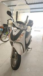 Honda SH 150 – Buono stato - Accessoriato