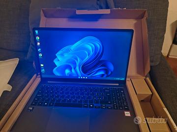 Samsung Galaxy Book5 15,6” – Core Ultra 7 / 32GB R