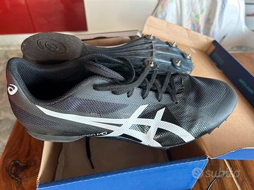 Asics mezzo fondo chiodate