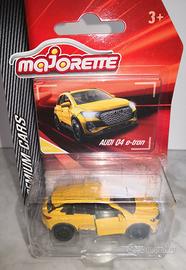AUDI Q4 e-tron, 1/64 MAJORETTE PREMIUM CARS
