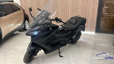 Yamaha T Max 560 YAMAHA T-MAX XP560