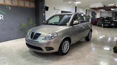 Lancia Ypsilon 1.2 69 CV New Oro