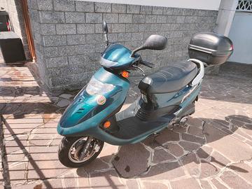 Scooter Kymco Movie 