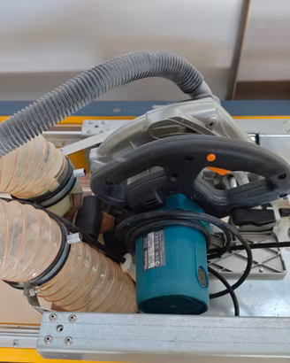 Sega makita - aspiratore - banco lavoro