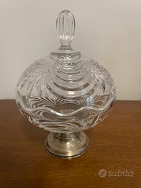 Bonbonnière in cristallo con base argento 800