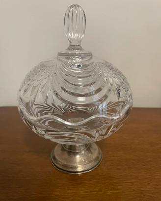 Bonbonnière in cristallo con base argento 800